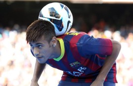 多米棋牌-凯恩刷新里程碑，费城76人四强战力克AC米兰，晋级概率达90％